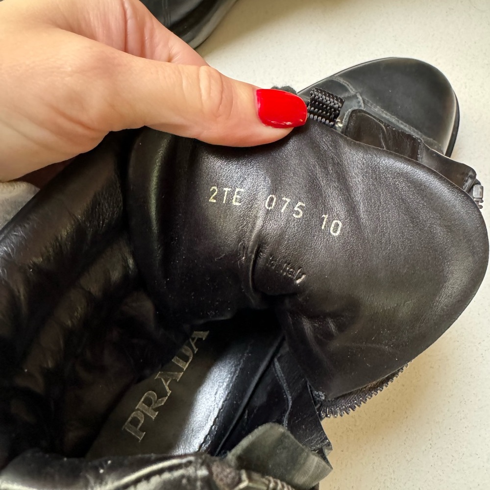 Prada Leather Lace up boots - Picture 9 of 10